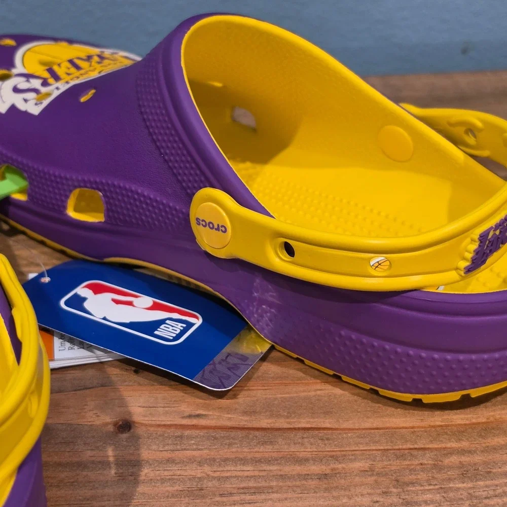 Crocs Mens Clog Purple Los Angeles Lakers NBA Classic 208650-7 Size M 8 W 10